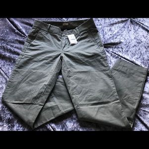 NWT J. Crew Frankie Olive Green Pants Size 0